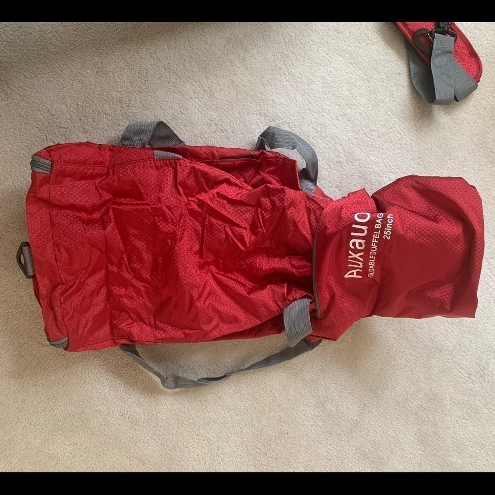 New 65L Travel Duffel Bag Foldable/Lightweight,RED - Picture 7 of 15